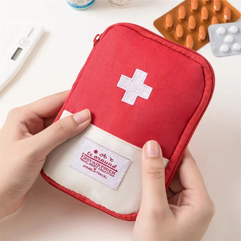 Portable Medicine Organizer - Compact First Aid Kit Storage Bag for Travel